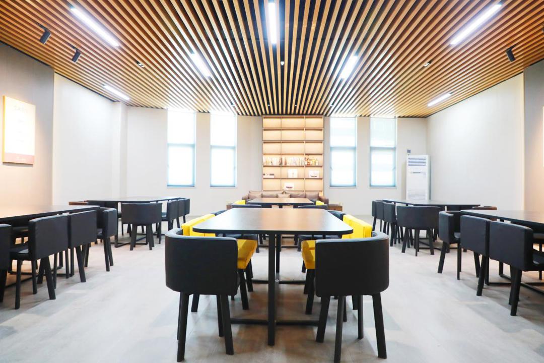 郑州城市职业学院商学院开展学期初教学检查 郑州城市职业学院商学院开展学期初教学检查