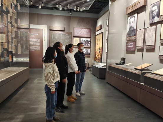 参观一大会址 参观一大会址