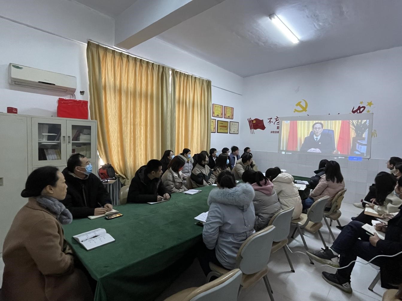 党委书记刘昆岭讲授“开学思政第一课” 党委书记刘昆岭讲授“开学思政第一课”