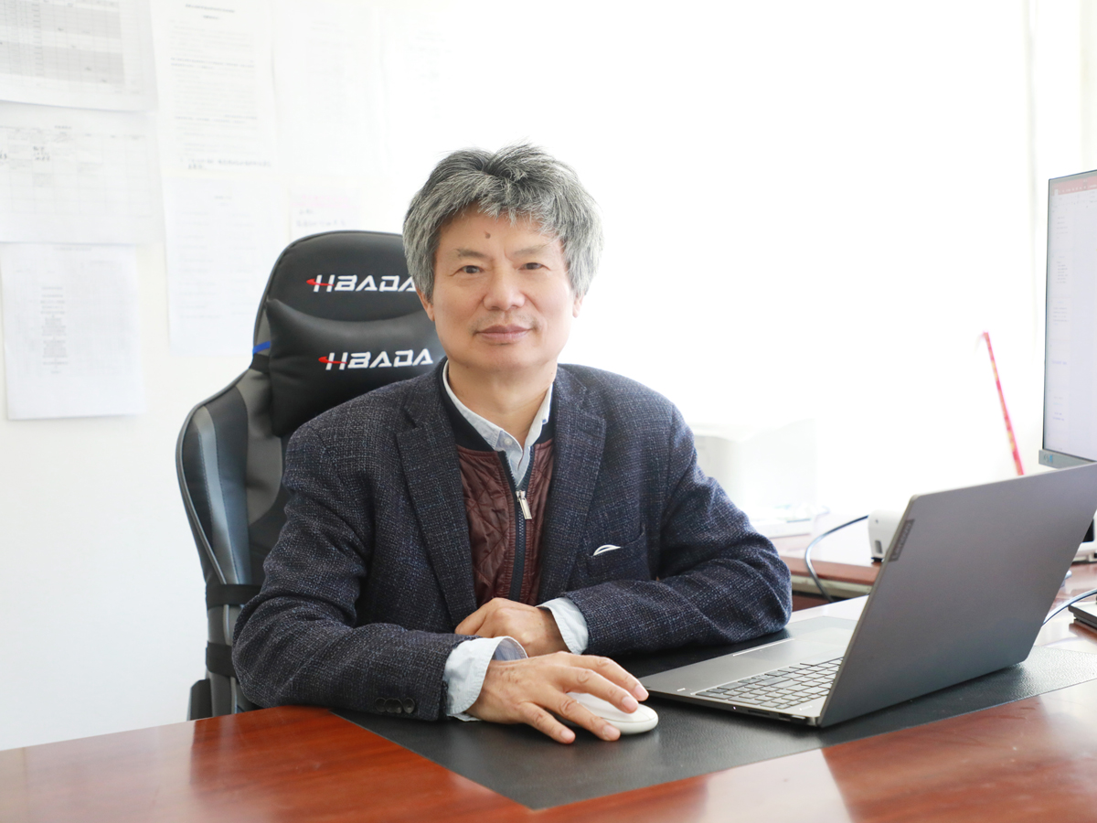 材料工程学院院长