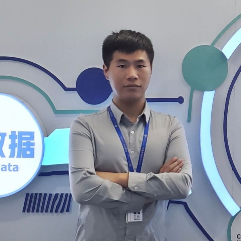 优秀校友——余硕