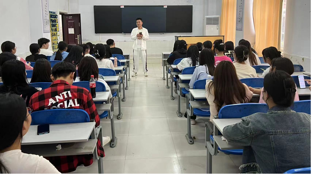 文化教育学院举办岗位实习动员大会暨安全教育会 文化教育学院举办岗位实习动员大会暨安全教育会