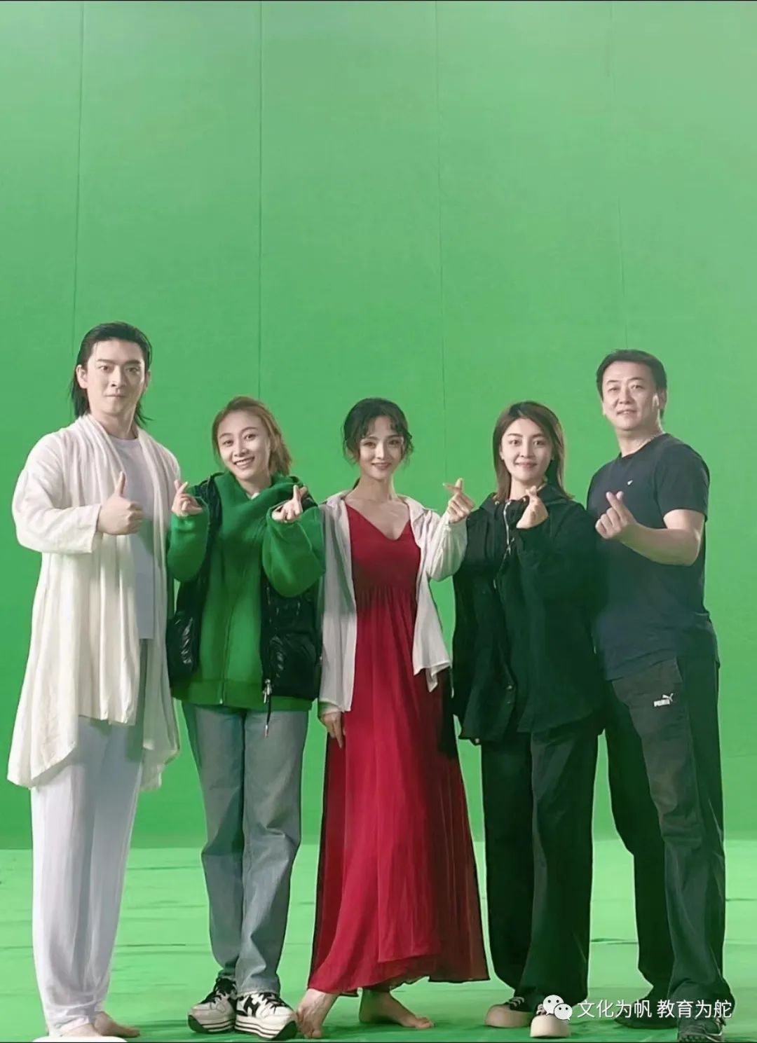 赵紫婉参加“青春万岁”五四特别节目创意策划与节目编排 赵紫婉参加“青春万岁”五四特别节目创意策划与节目编排