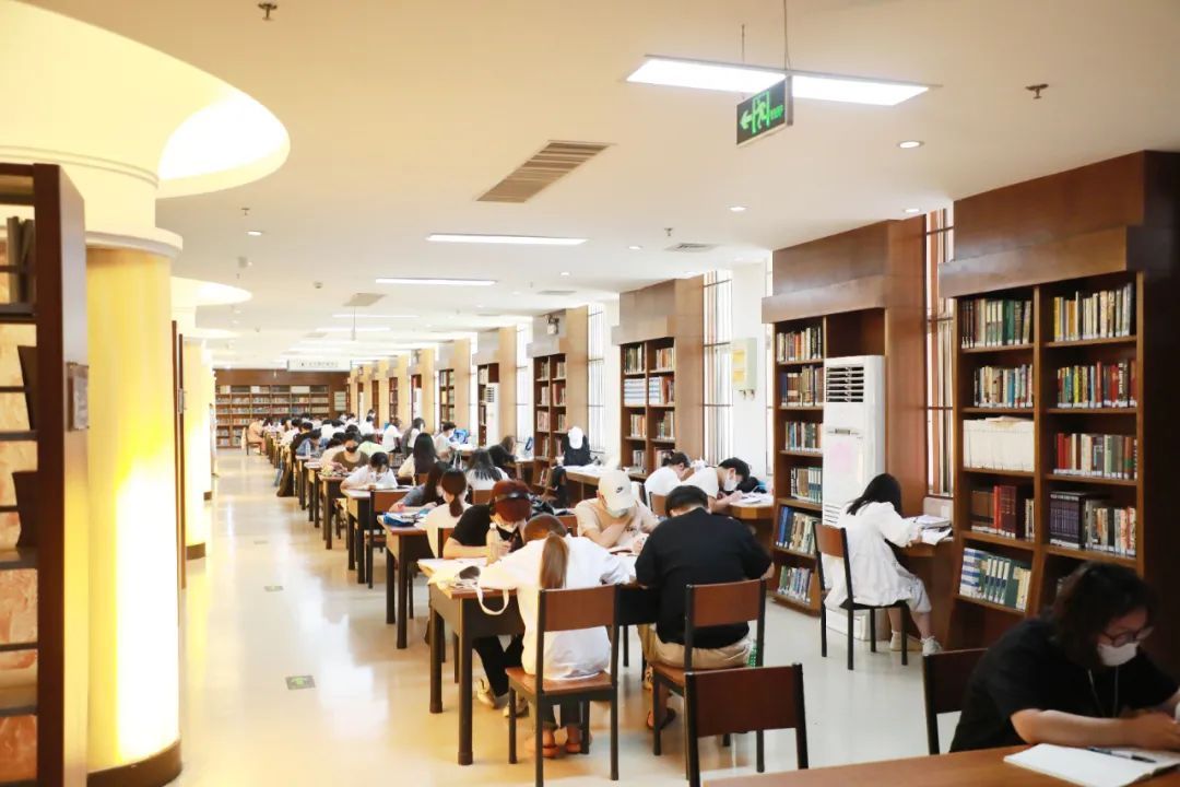 专升本明星李钰 专升本明星李钰