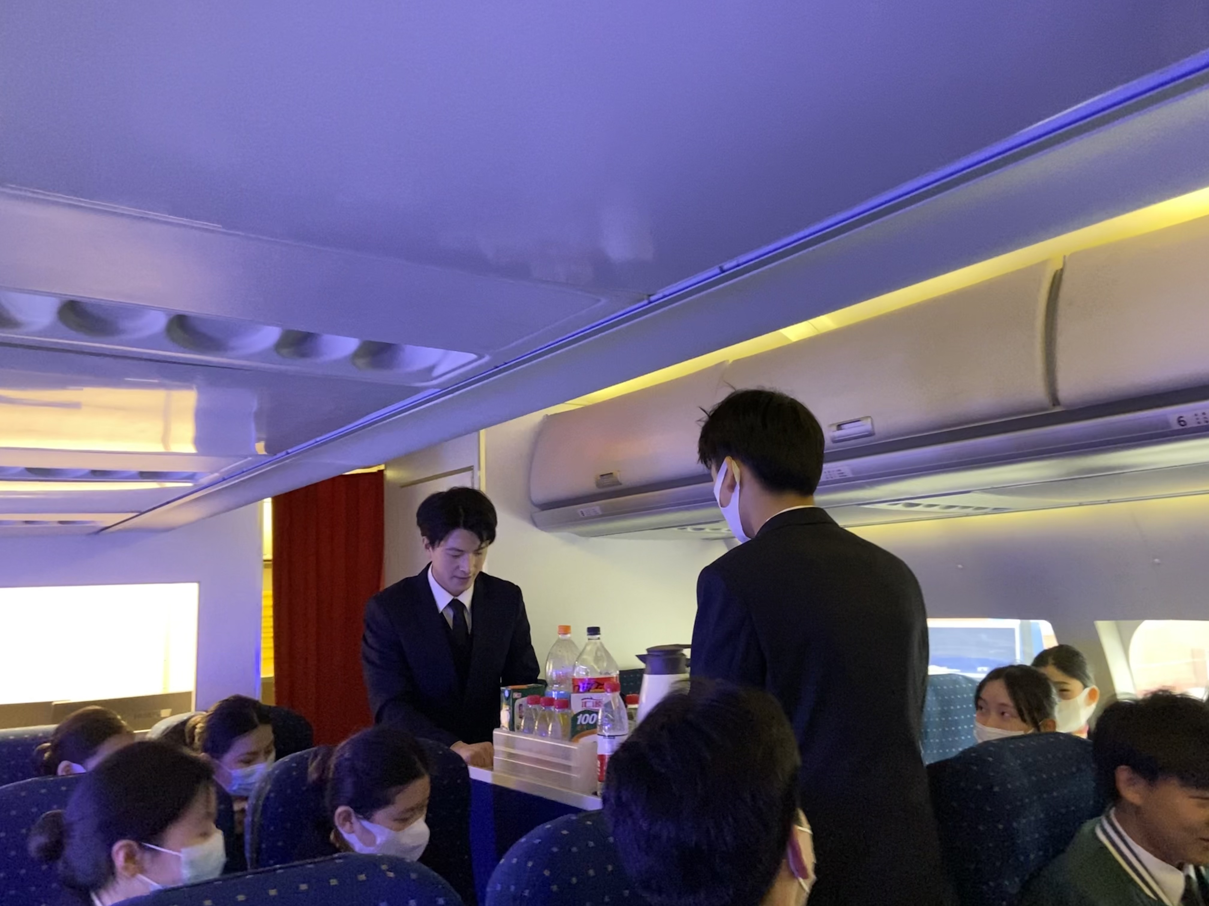 空中乘务、高速铁路客运服务专业实训周 空中乘务、高速铁路客运服务专业实训周