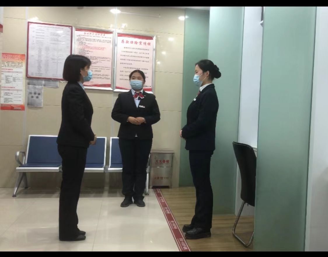 陈金在工作中 陈金在工作中