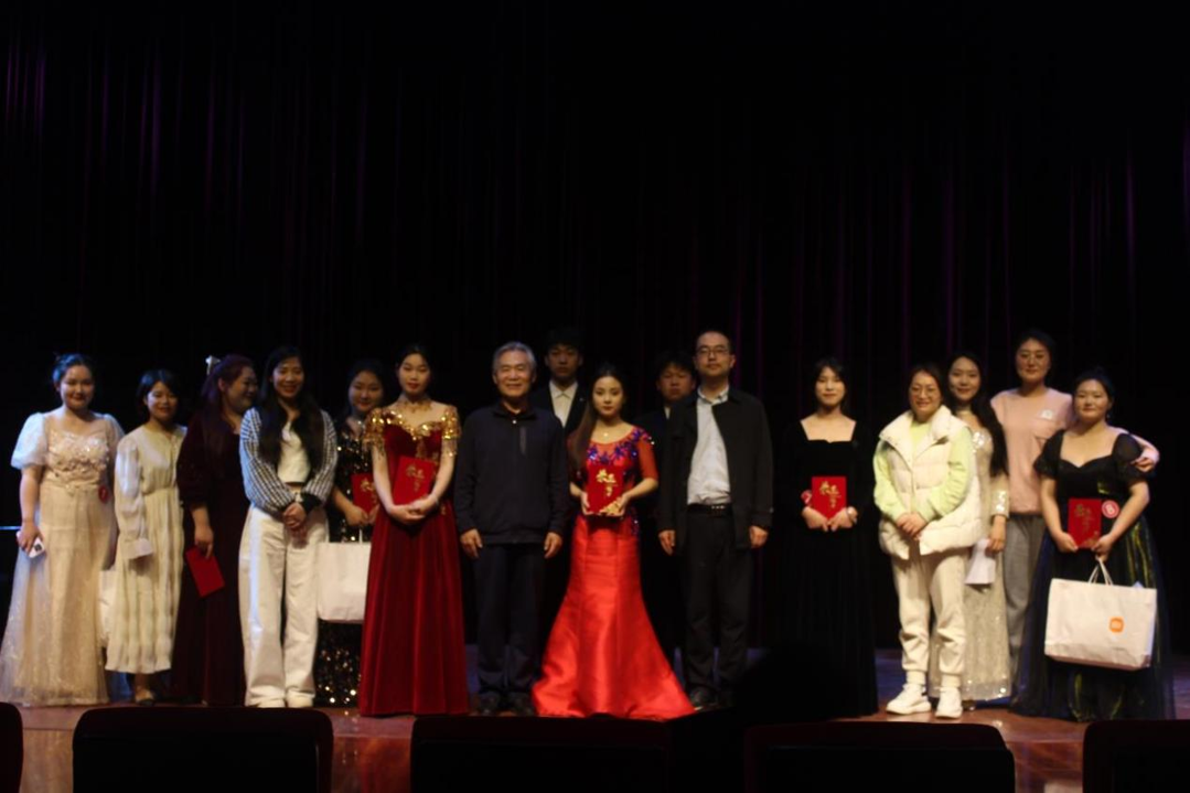 文化教育学院音乐表演专业声乐、舞蹈技能大赛决赛成功举办 文化教育学院音乐表演专业声乐、舞蹈技能大赛决赛成功举办