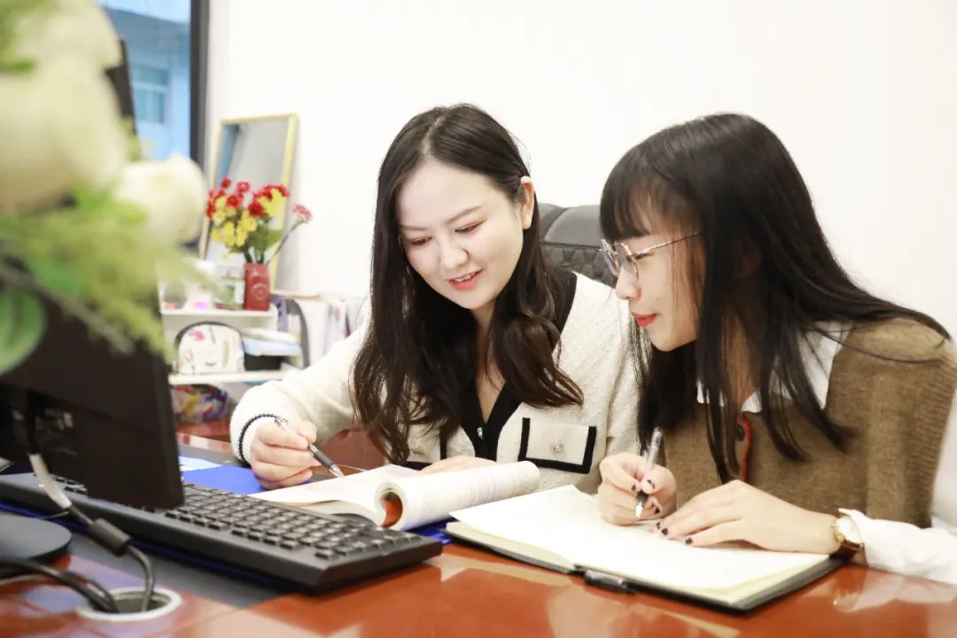 袁倩影老师一对一辅导参赛选手 袁倩影老师一对一辅导参赛选手