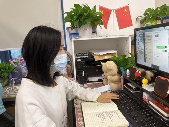 电子信息工程学院学生党支部第一支部书记代玲 电子信息工程学院学生党支部第一支部书记代玲