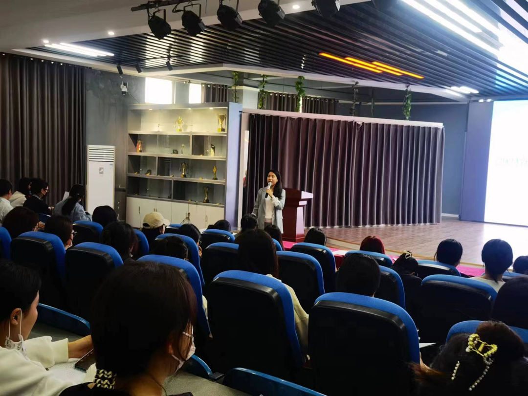 文化教育学院举办岗位实习动员大会暨安全教育会 文化教育学院举办岗位实习动员大会暨安全教育会