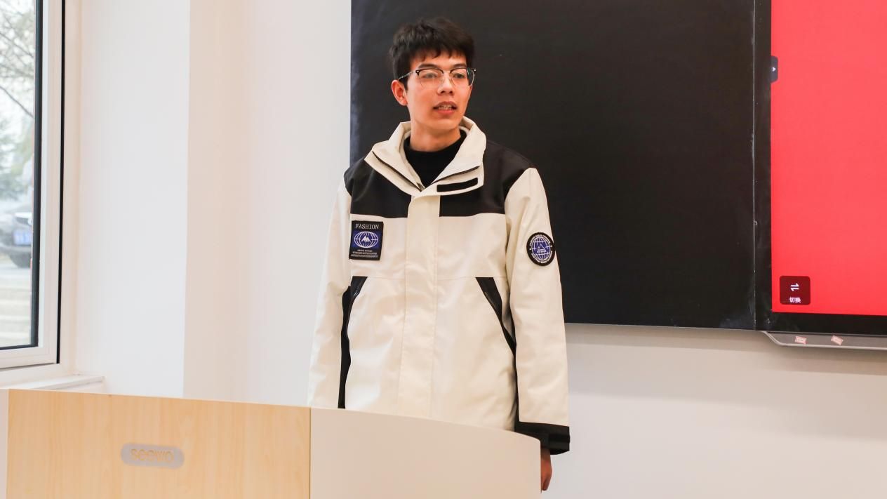 多家企业到郑州城市职业学院招聘耐火材料专业学生