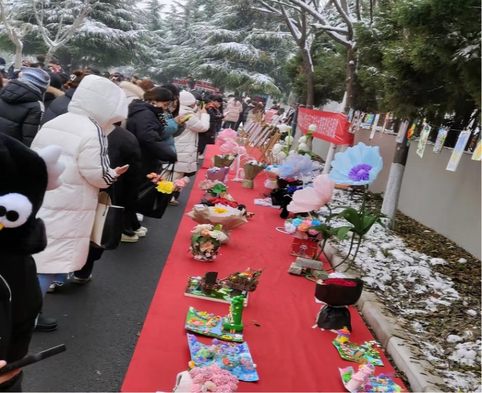 “欣赏美,童欢乐”幼儿美术手工环创大赛及获奖作品展览 “欣赏美,童欢乐”幼儿美术手工环创大赛及获奖作品展览