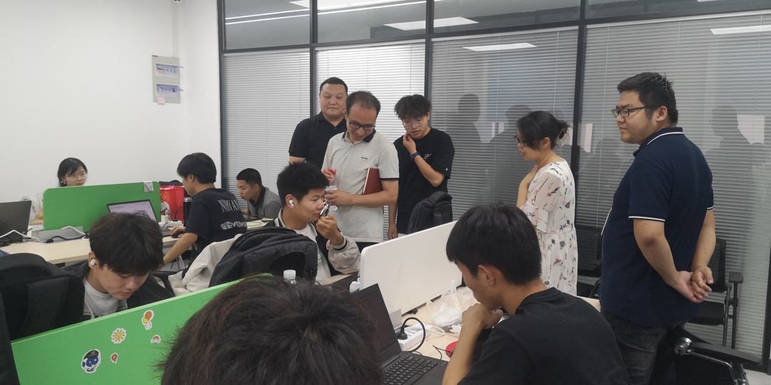 看望实习学生2 看望实习学生2