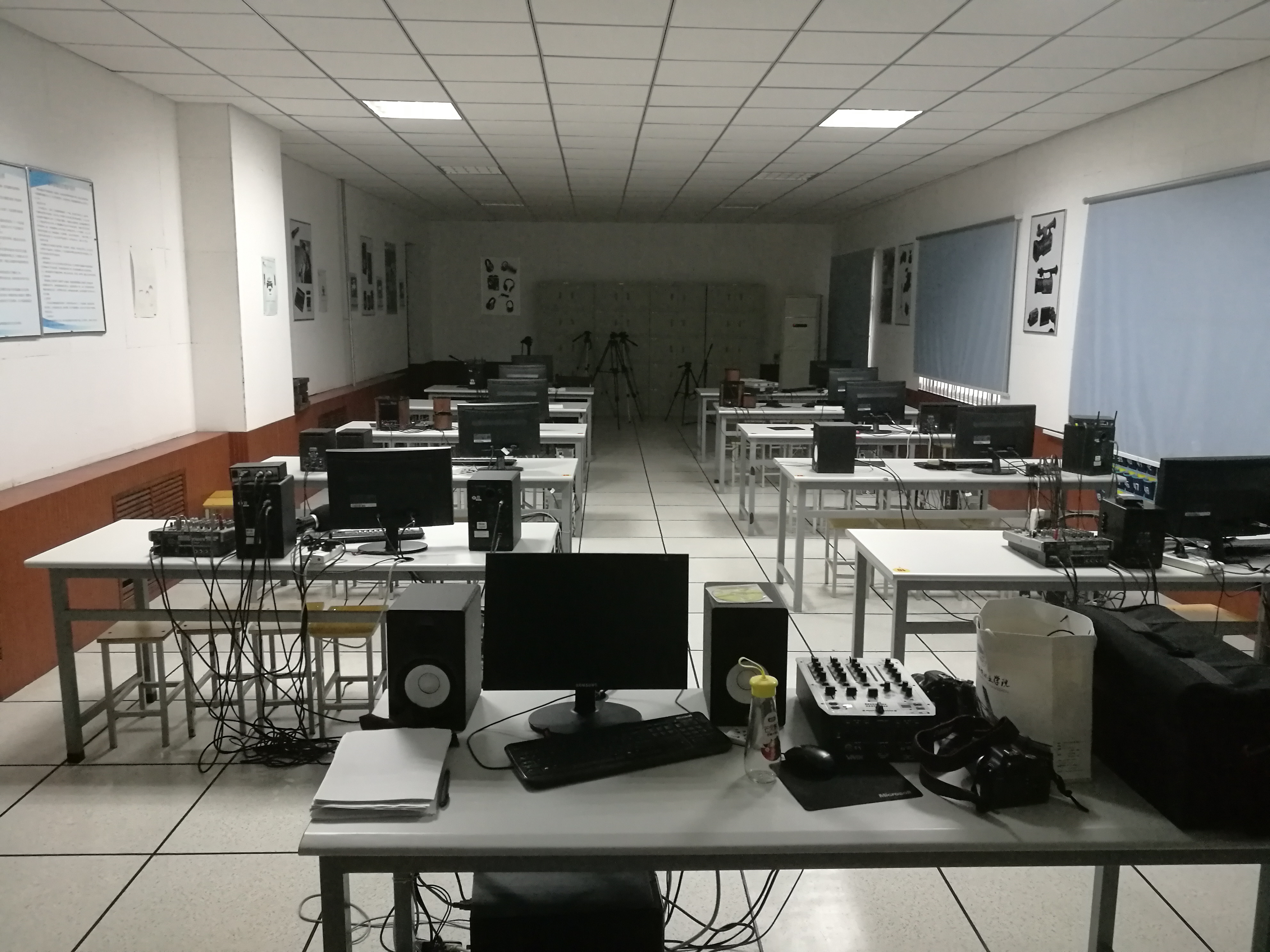 多媒体视音频设备实验室 多媒体视音频设备实验室