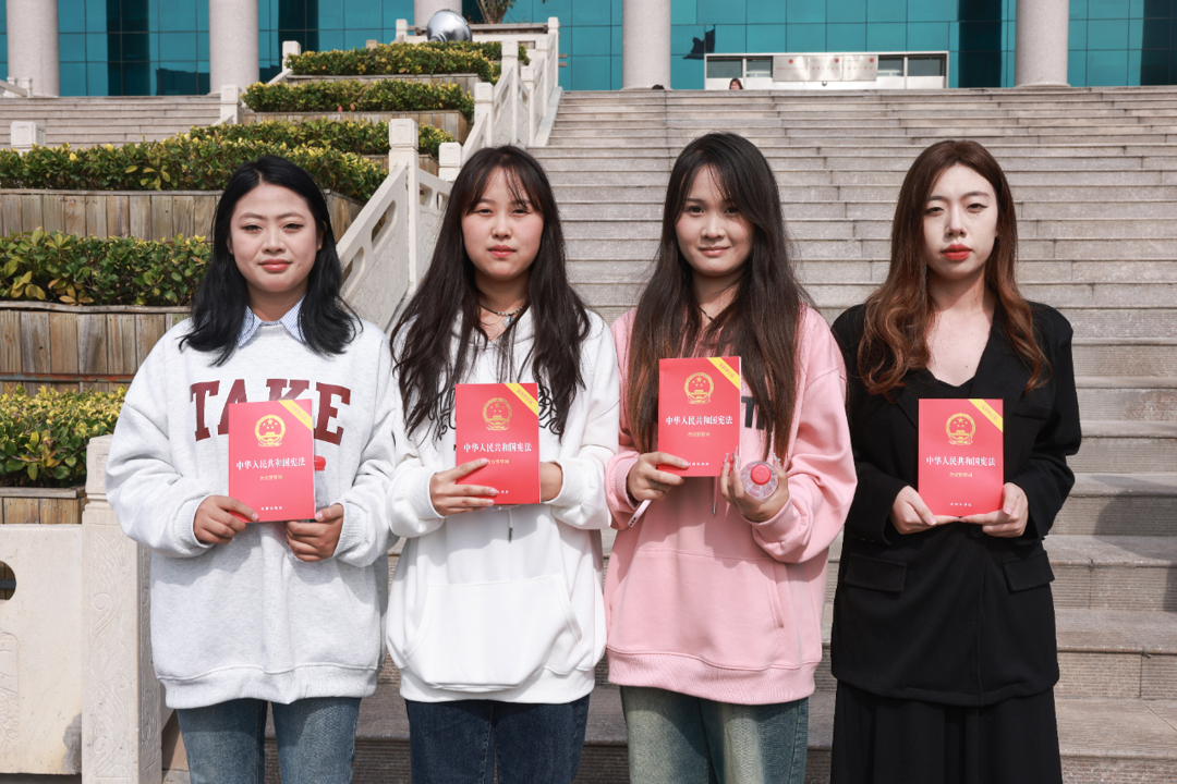 731824fe5978425eafe014631d8fd176.jpg 731824fe5978425eafe014631d8fd176.jpg