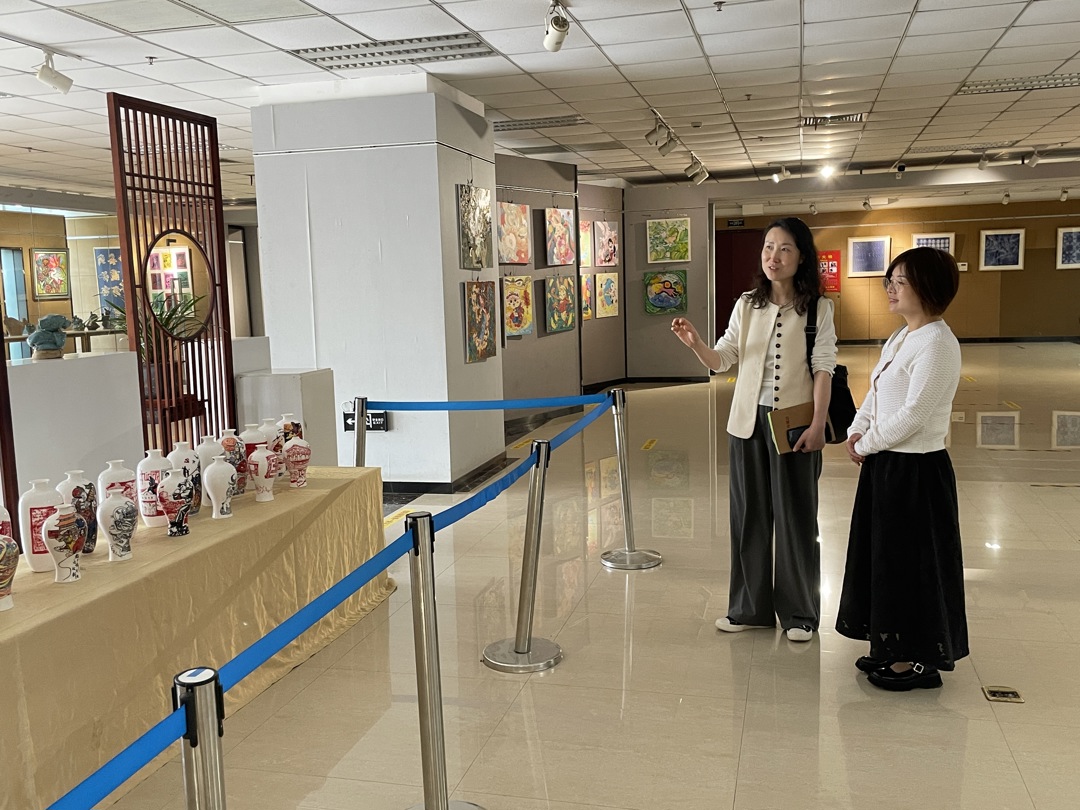 双方交流 双方交流