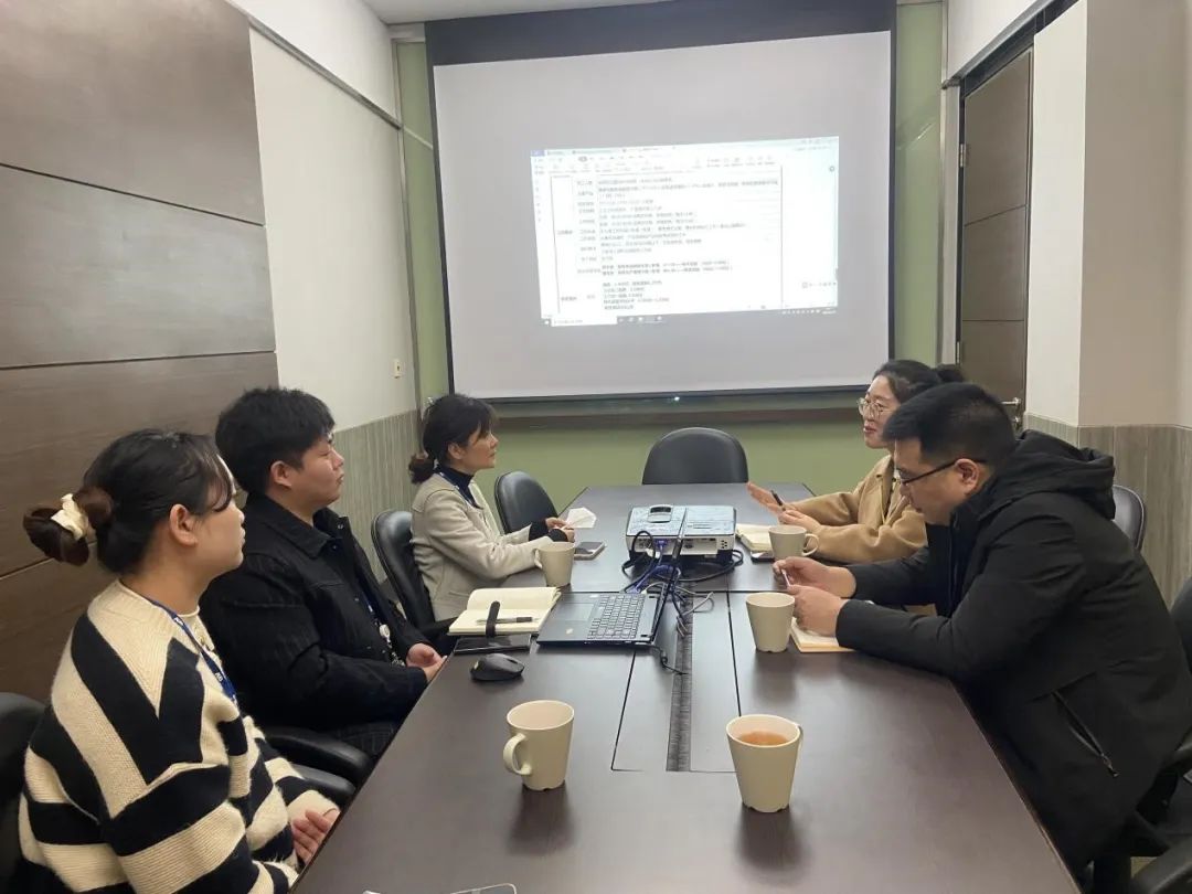 加强校企合作,共谋双赢发展 加强校企合作,共谋双赢发展