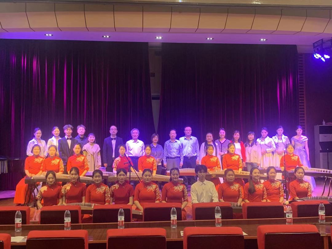 但丹师生古筝音乐会 但丹师生古筝音乐会