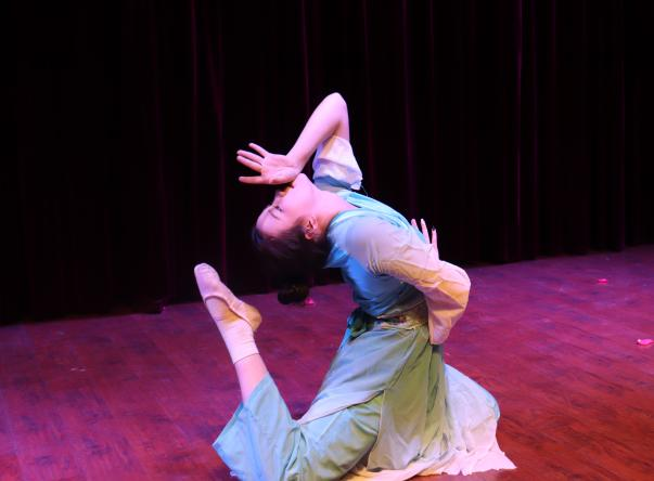 文化教育学院音乐表演专业声乐、舞蹈技能大赛决赛成功举办 文化教育学院音乐表演专业声乐、舞蹈技能大赛决赛成功举办