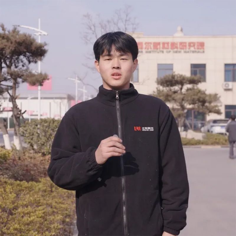 黄璐
