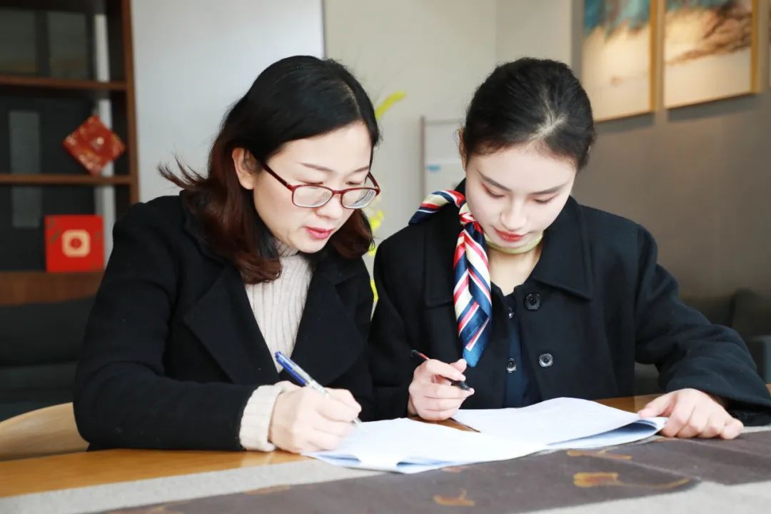 文化教育学院张新会老师为参赛学生制订备赛计划 文化教育学院张新会老师为参赛学生制订备赛计划