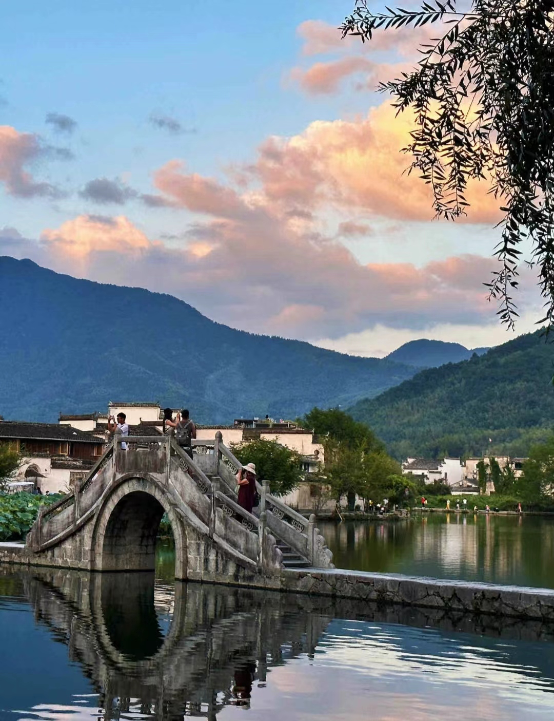 艺术设计系2022级风景写生实录 艺术设计系2022级风景写生实录