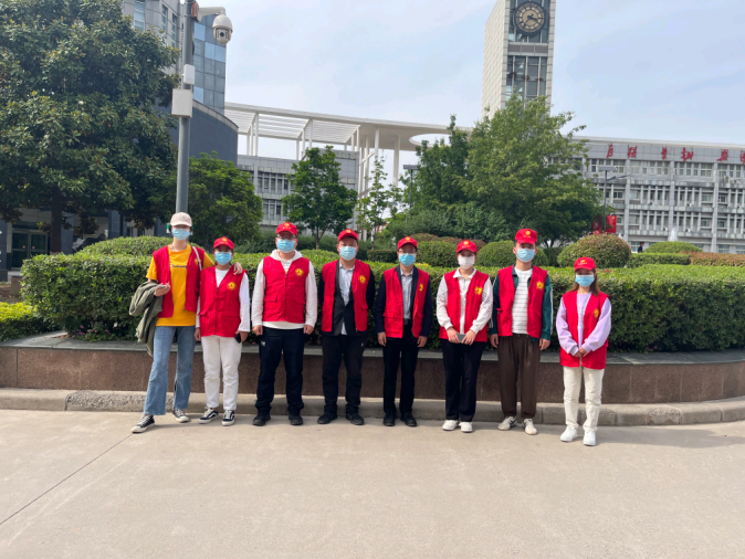 商学院全体值班志愿者 商学院全体值班志愿者