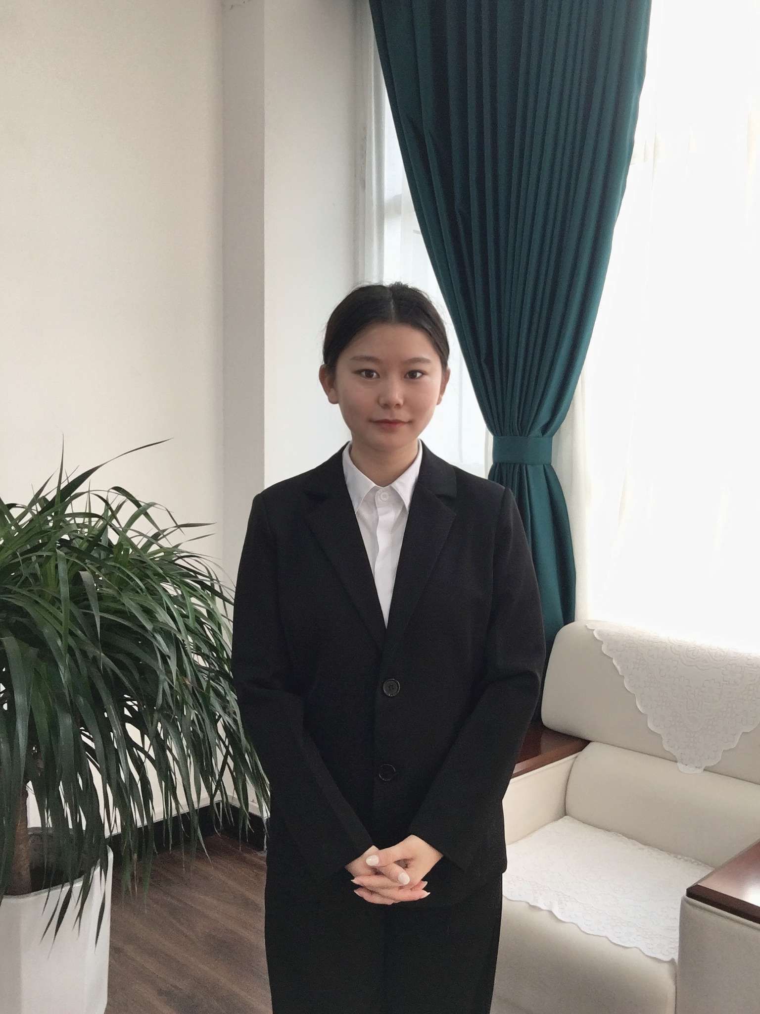 商学院高嘉聪 商学院高嘉聪