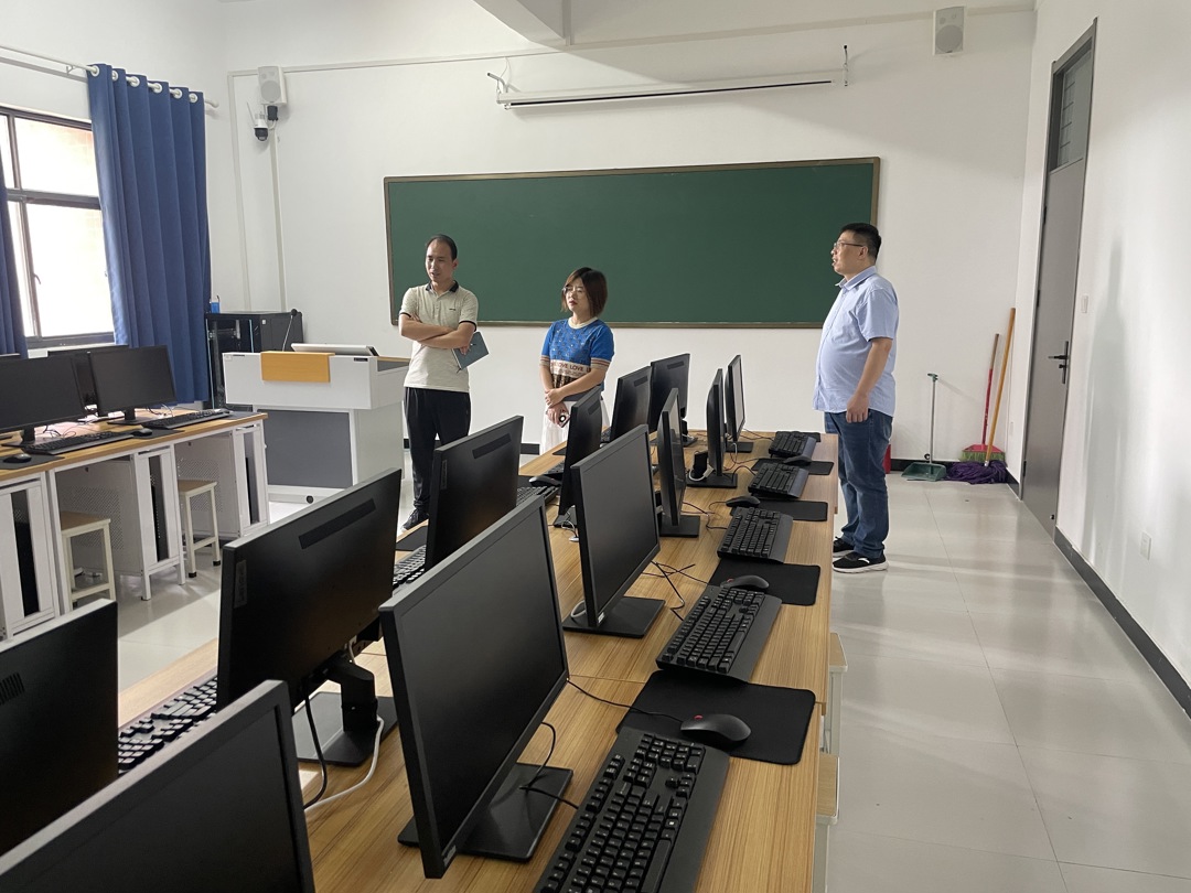 实训室卫生检查 实训室卫生检查