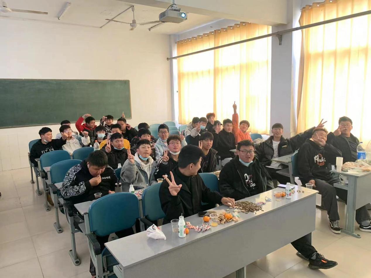 茶话会现场 茶话会现场