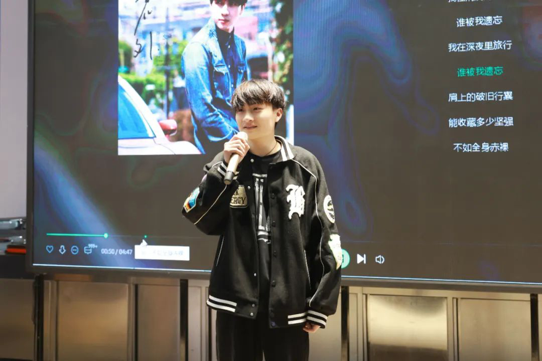 郑州城市职业学院峰青餐厅 郑州城市职业学院峰青餐厅