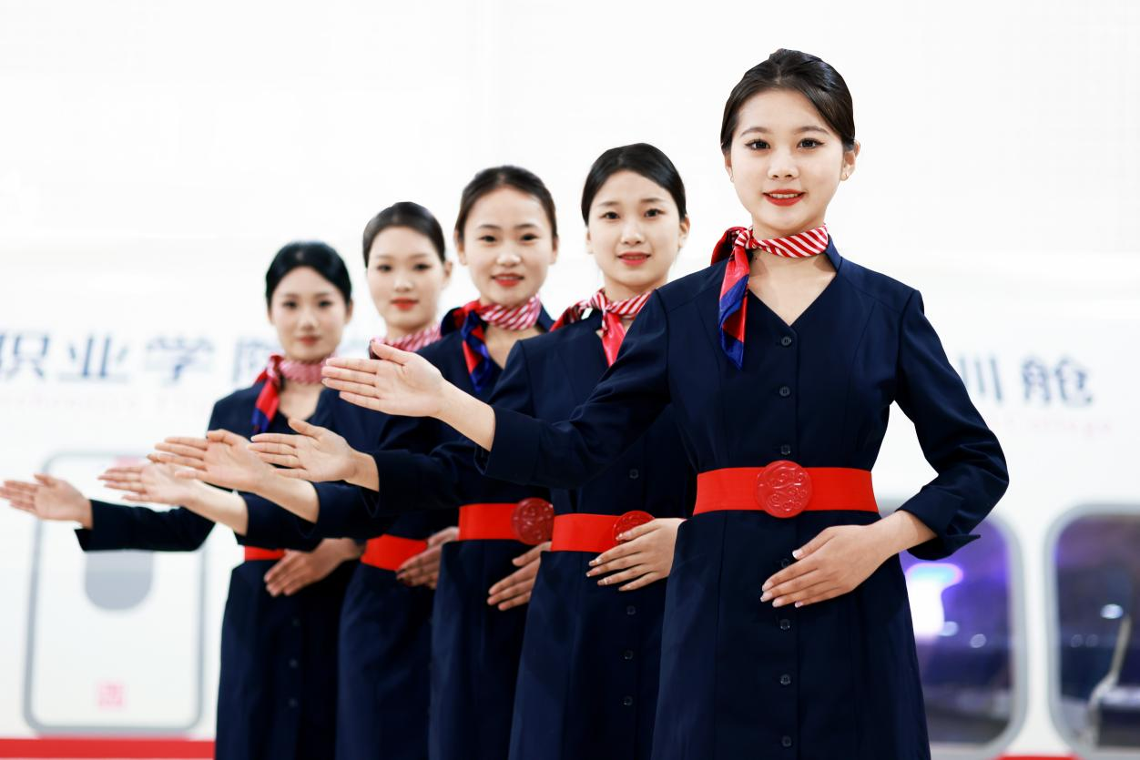 郑州城市职业学院如何打通就业“最后一公里”