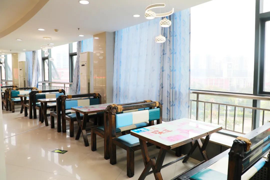 超好“吃”的大学,快来邂逅一场美食盛宴! 超好“吃”的大学,快来邂逅一场美食盛宴!