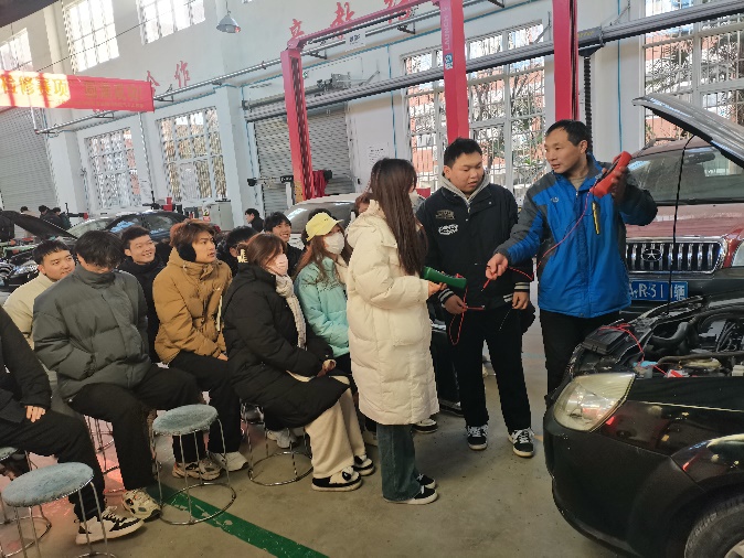 讲解比赛规则 讲解比赛规则