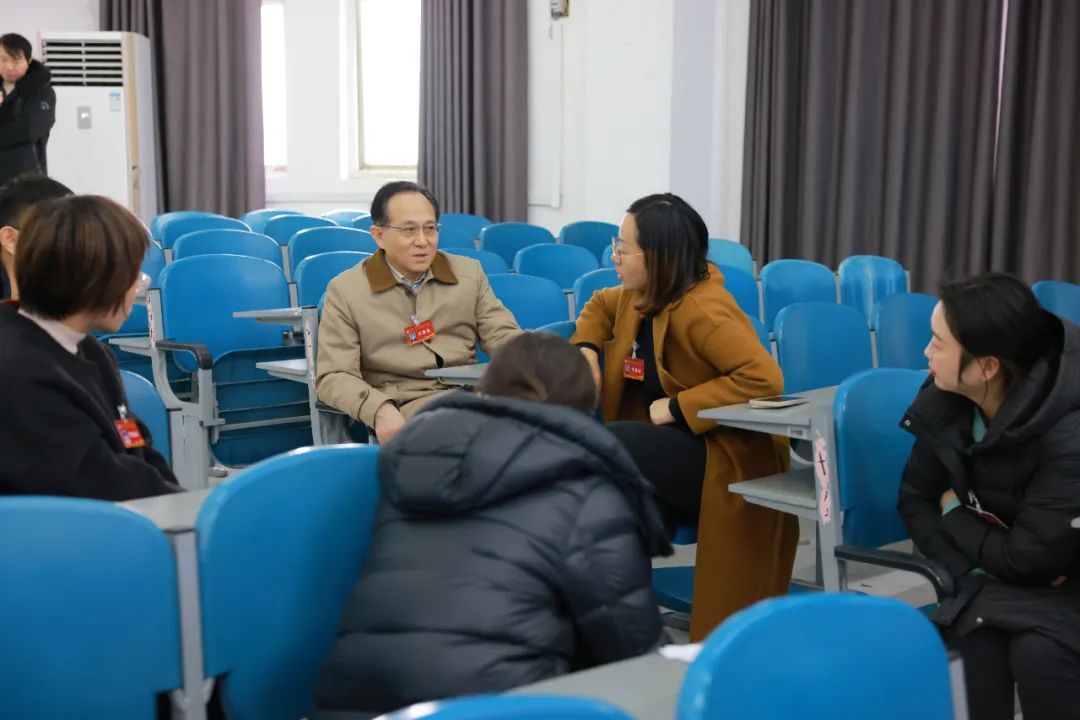 郑州城市职业学院隆重召开第三届教职工代表大会第二次会议暨第三届工会会员代表大会第二次会议