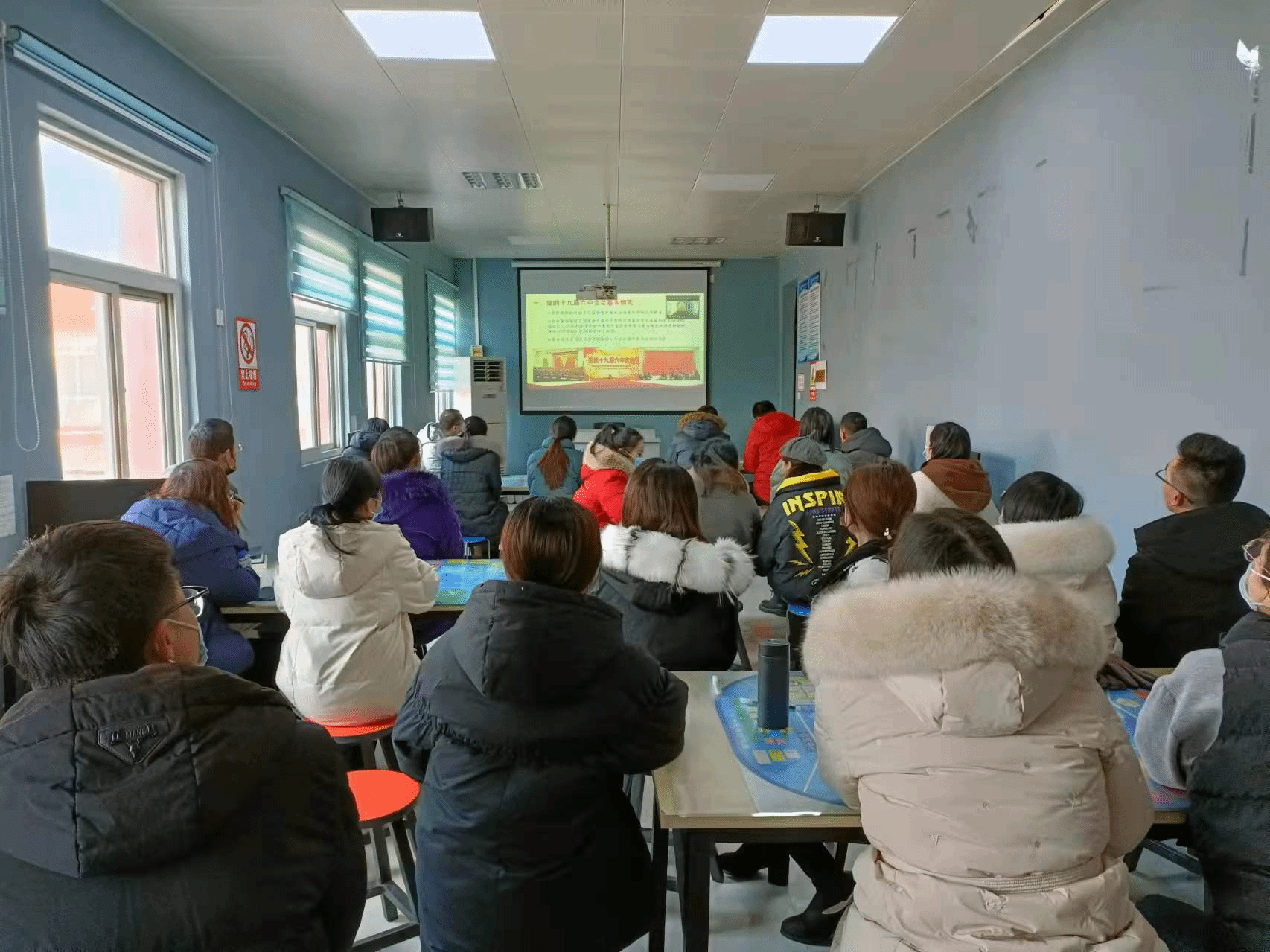 宣讲党的十九届六中全会精神 宣讲党的十九届六中全会精神