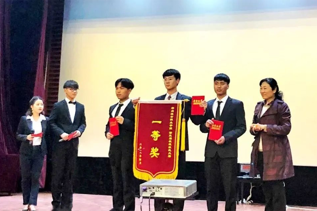 马远:心有铁律,拼尽全力 马远:心有铁律,拼尽全力