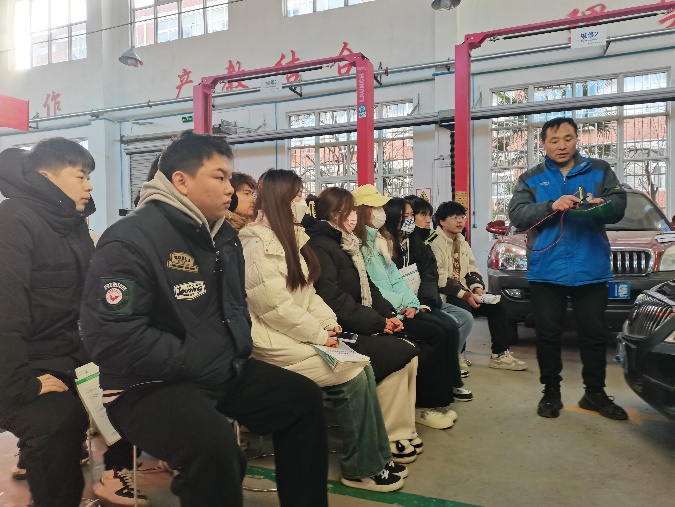 讲解比赛规则 讲解比赛规则